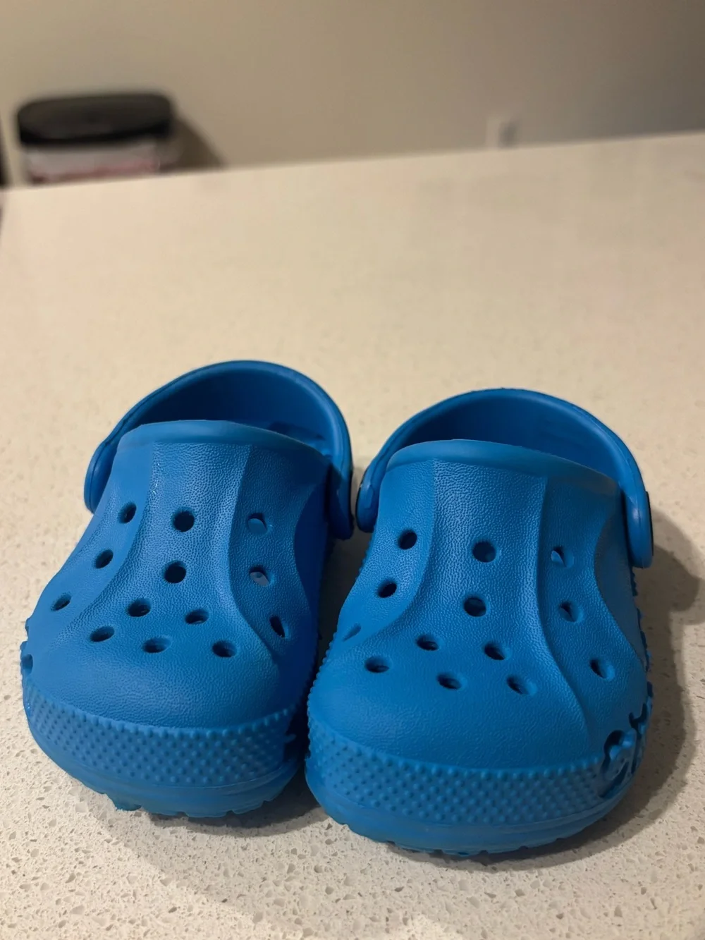 CROCS Kids Classic Clog in Bright Blue
